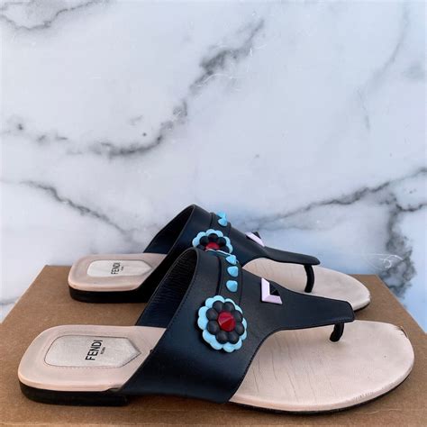 fendi flowerland thong sandal